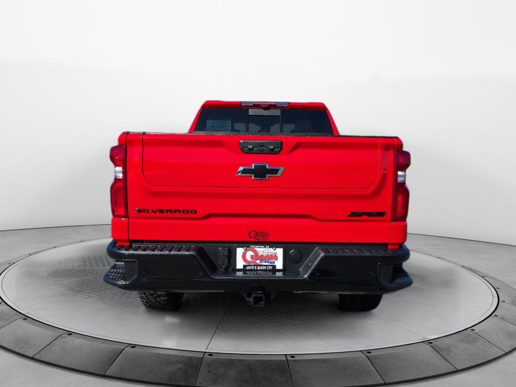 New 2026 Chevrolet Silverado 1500 ZR2 w/ LPO, Dark Essentials Package AWD/4WD image 4
