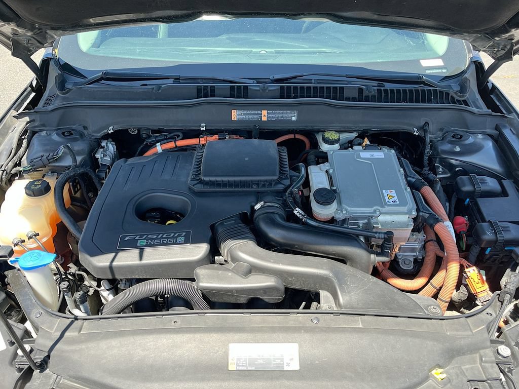Used 2016 Ford Fusion Energi SE FWD image 29