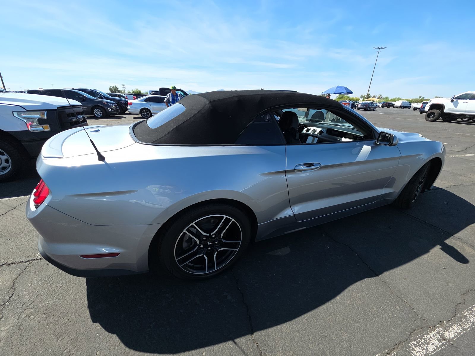 Used 2023 Ford Mustang Premium image 6