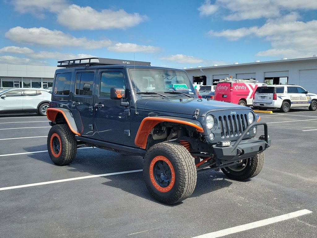 Used 2016 Jeep Wrangler Unlimited Rubicon w/ Connectivity Group image 19