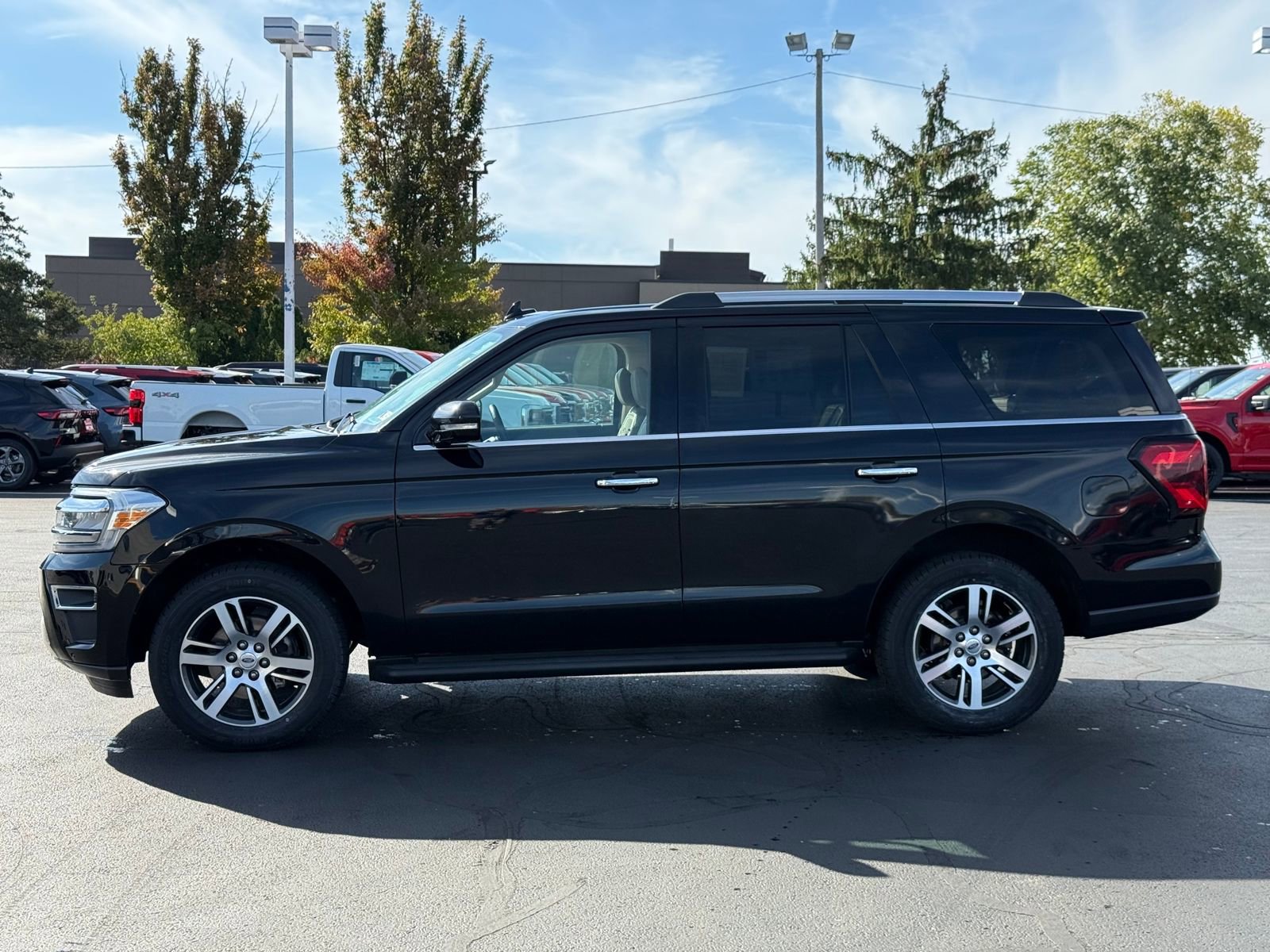 Certified 2024 Ford Expedition Limited image 6