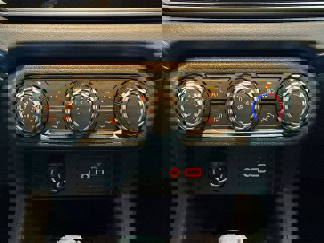 New 2025 Nissan Versa SV w/ Trunk Package image 13