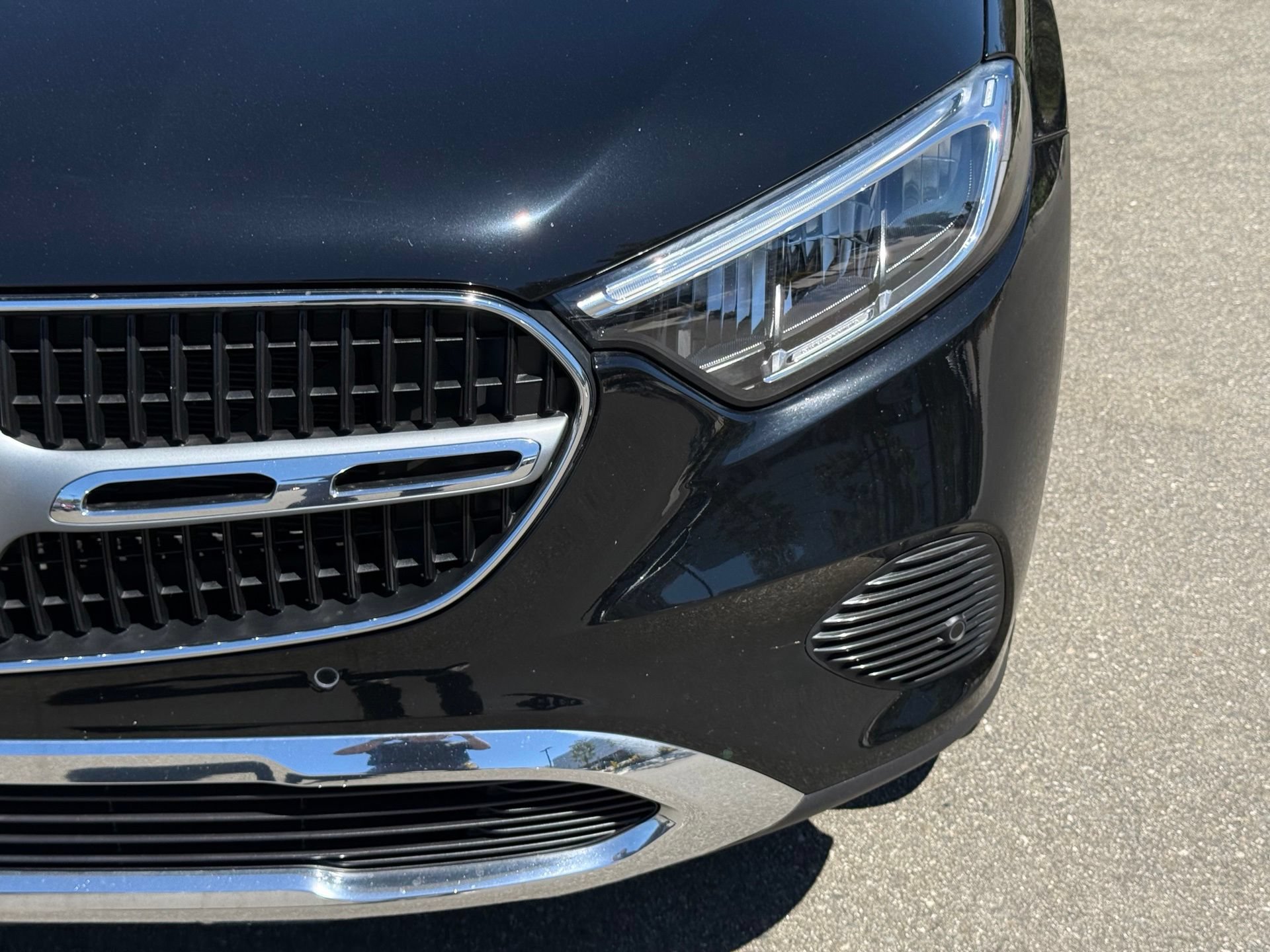Used 2023 Mercedes-Benz GLC 300 image 11