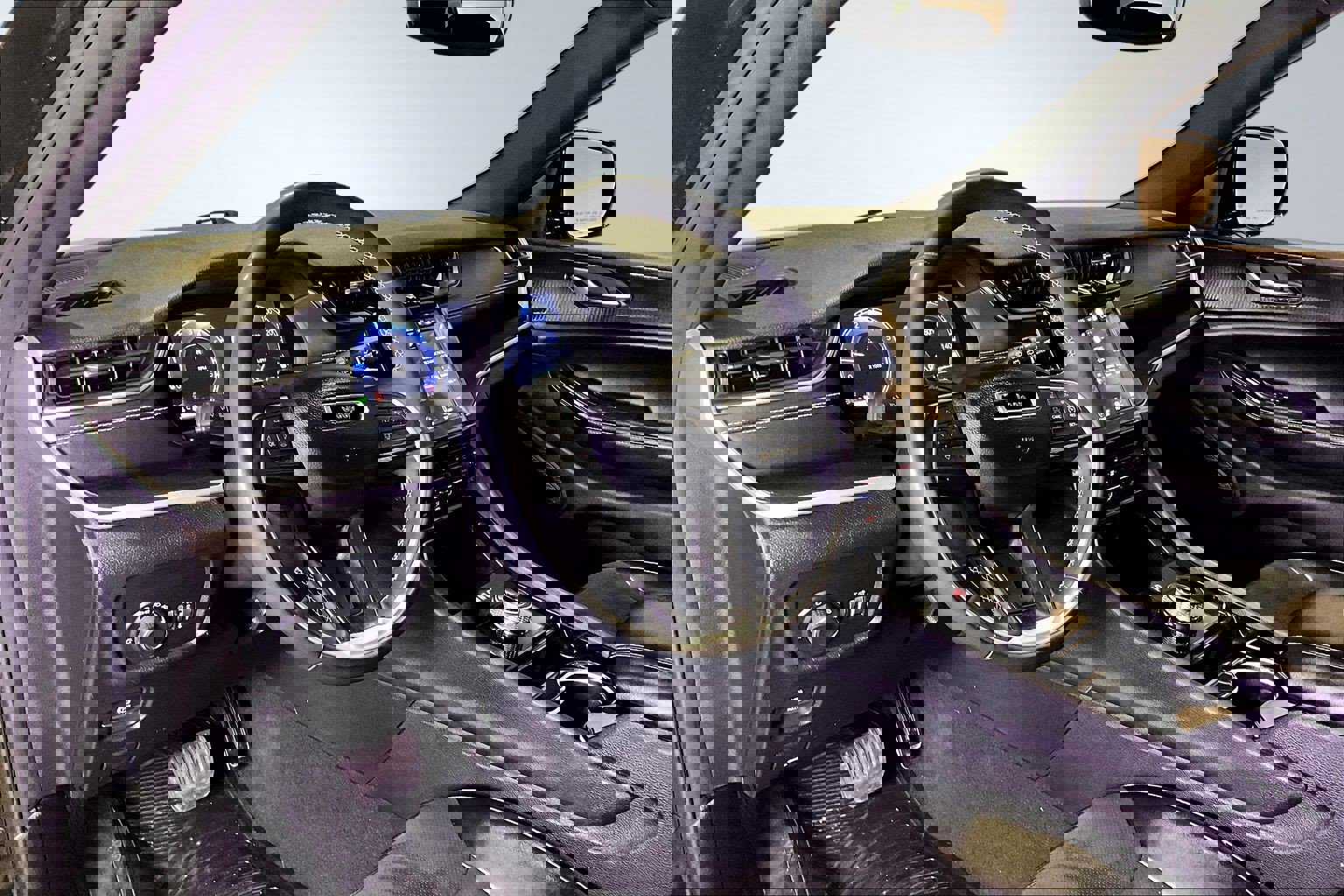 Used 2023 Jeep Grand Cherokee L Altitude image 16