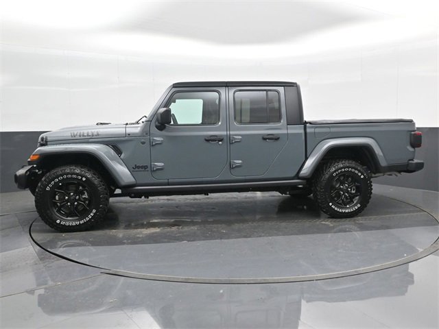 Used 2024 Jeep Gladiator Sport image 10