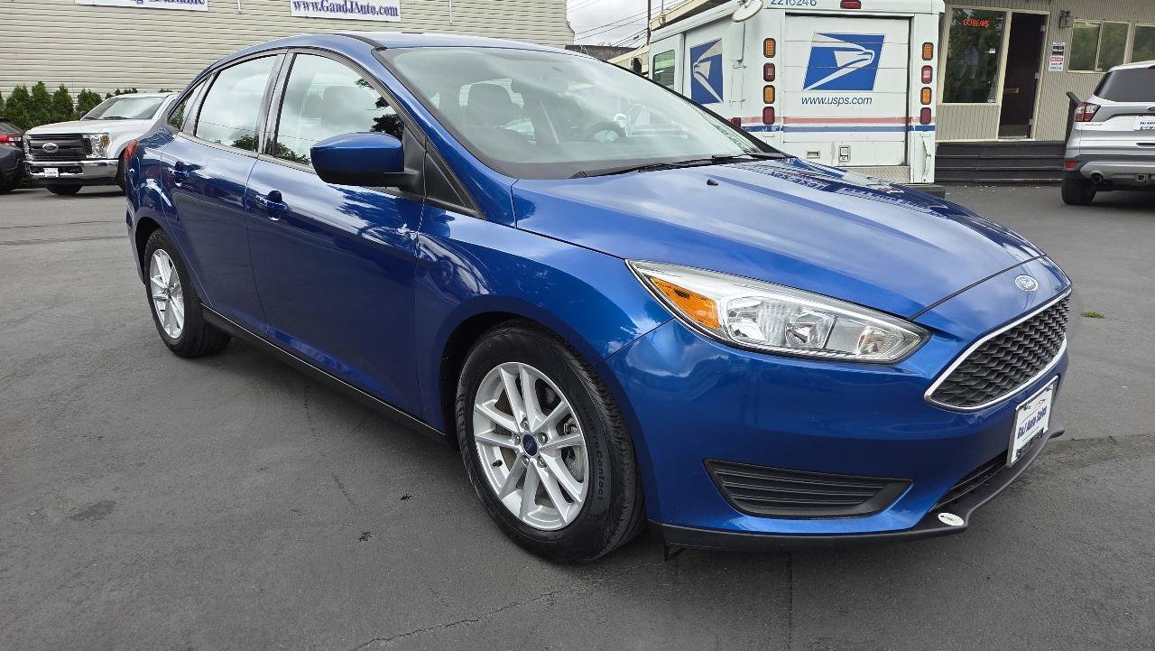 Used 2018 Ford Focus SE FWD image 5