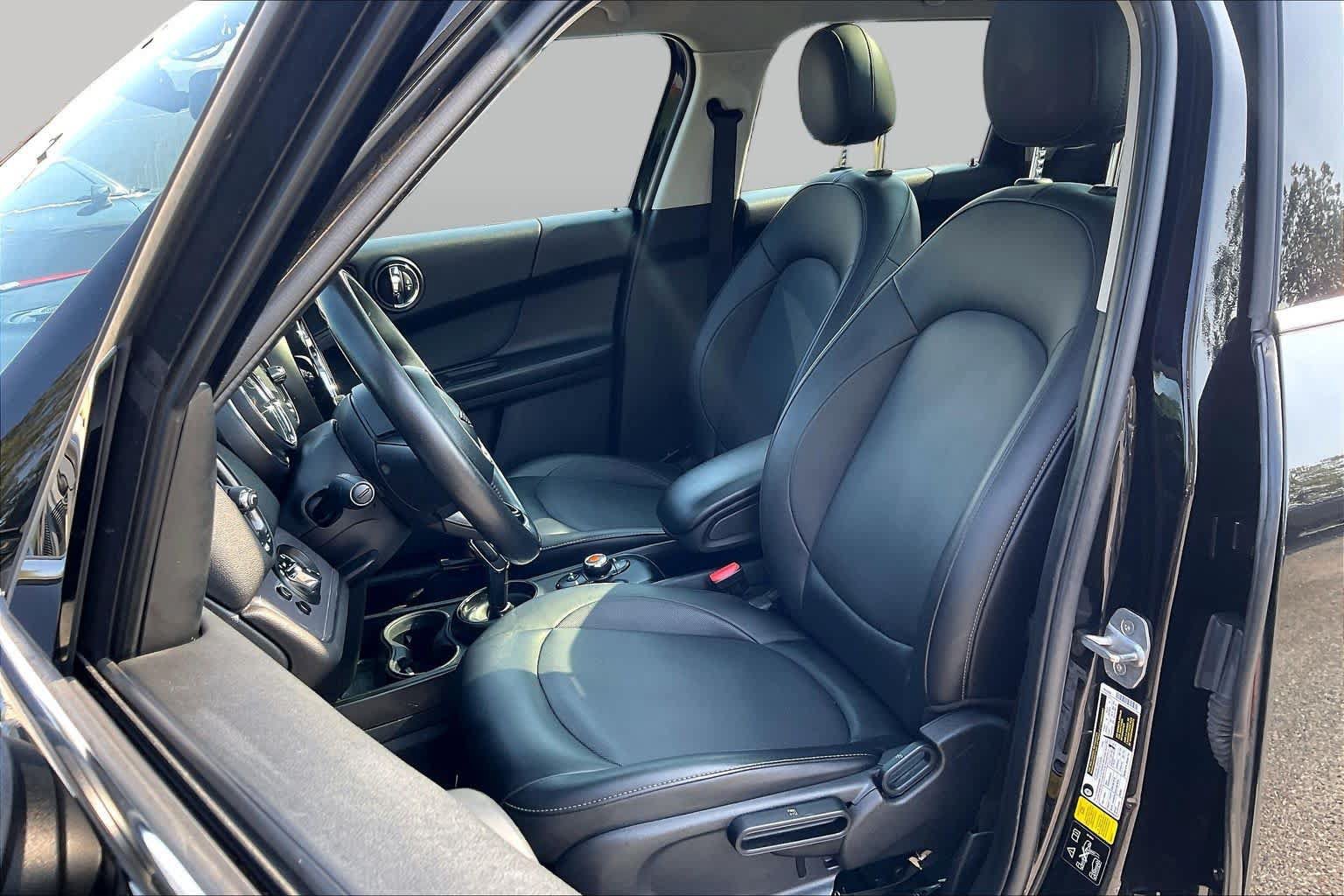 Used 2020 MINI Cooper Countryman ALL4 AWD/4WD image 7