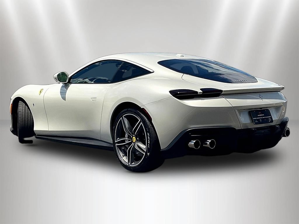 Used 2021 Ferrari Roma RWD image 4