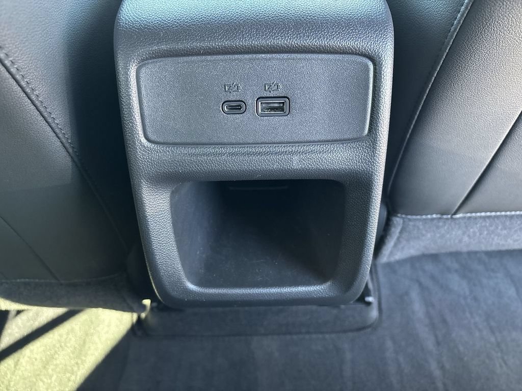 Used 2025 Chevrolet Trax RS w/ Driver Confidence Package FWD image 24