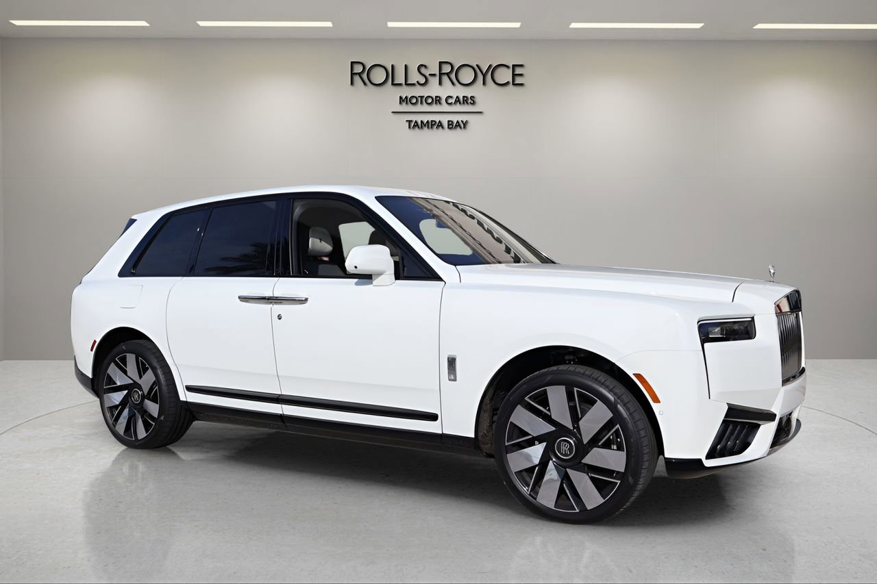 New 2026 Rolls-Royce Cullinan AWD/4WD image 8