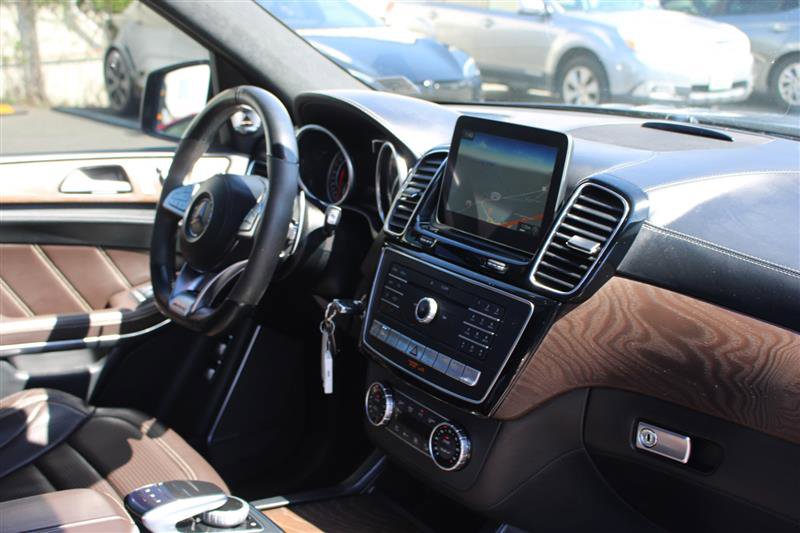 Used 2018 Mercedes-Benz GLS 63 AMG 4MATIC image 16