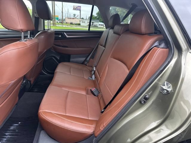 Used 2018 Subaru Outback 2.5i Touring w/ Popular Package #3 AWD/4WD image 10