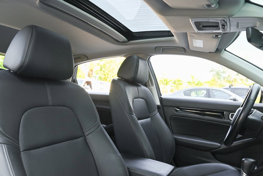 Used 2022 Honda Civic EX-L image 18