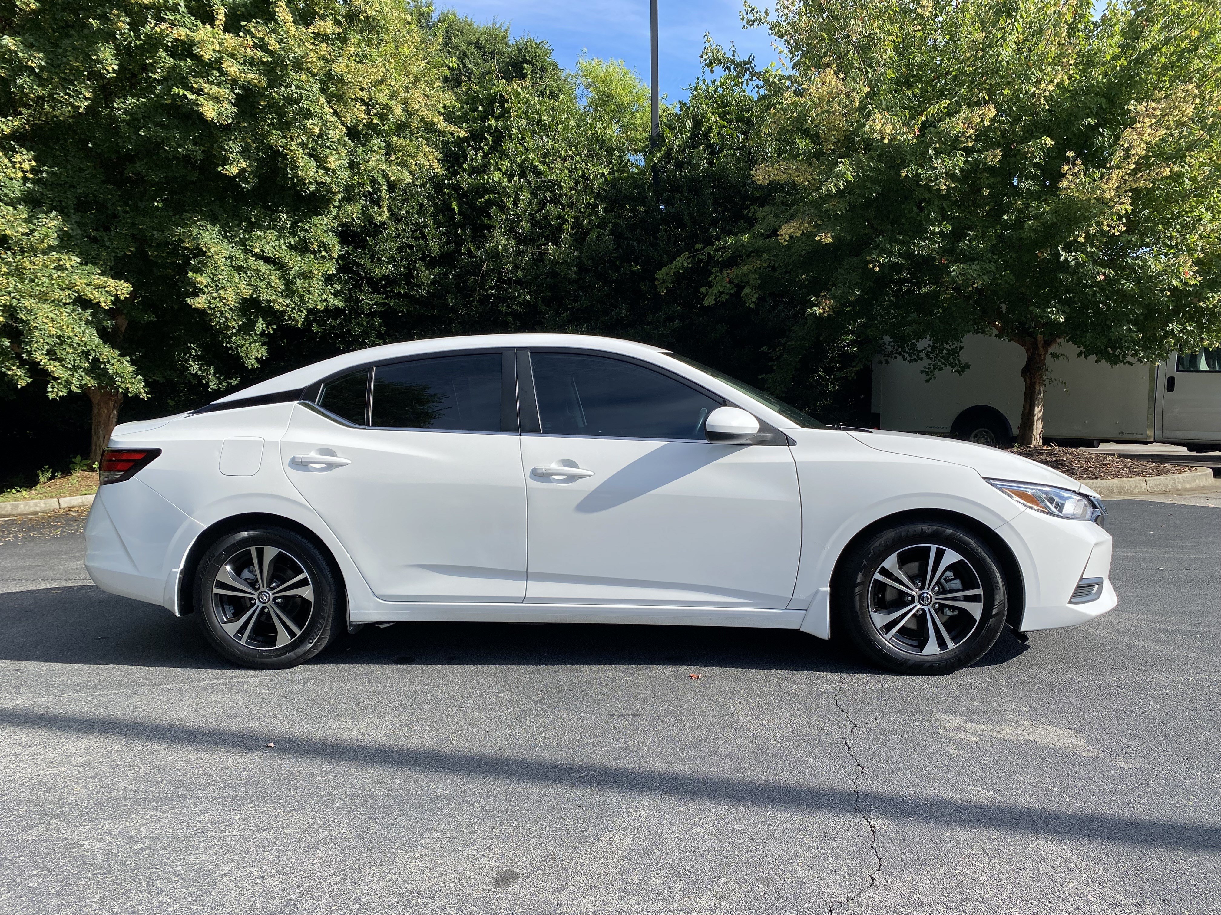 Used 2022 Nissan Sentra SV w/ Trunk Package FWD image 10