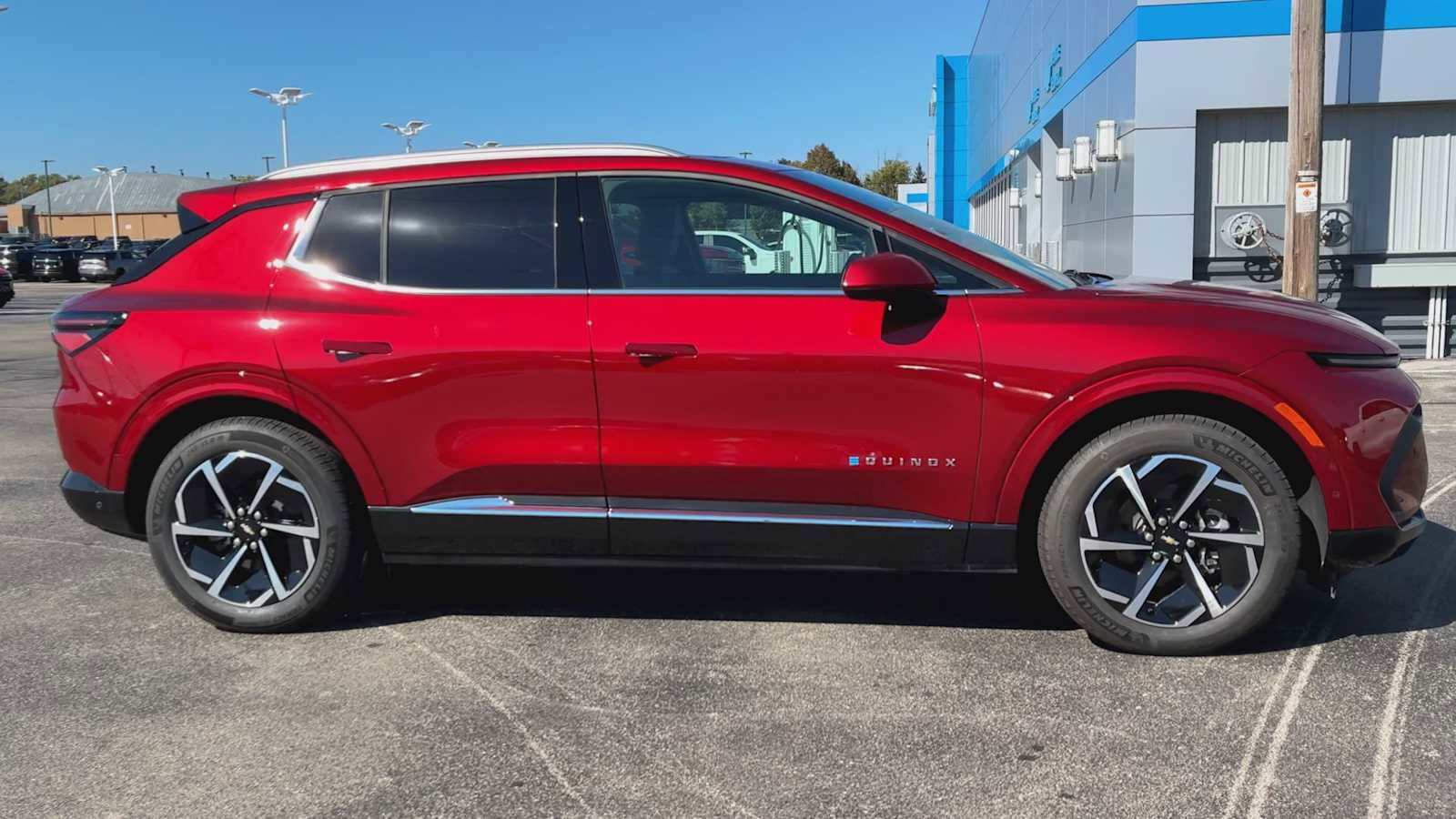 Certified 2024 Chevrolet Equinox EV LT w/ Active Safety Package 3 image 9