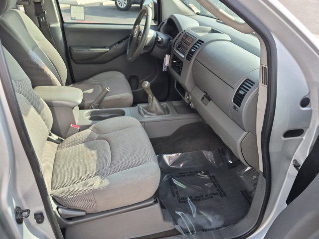 Used 2007 Nissan Frontier SE w/ SE Value Truck Pkg RWD image 5