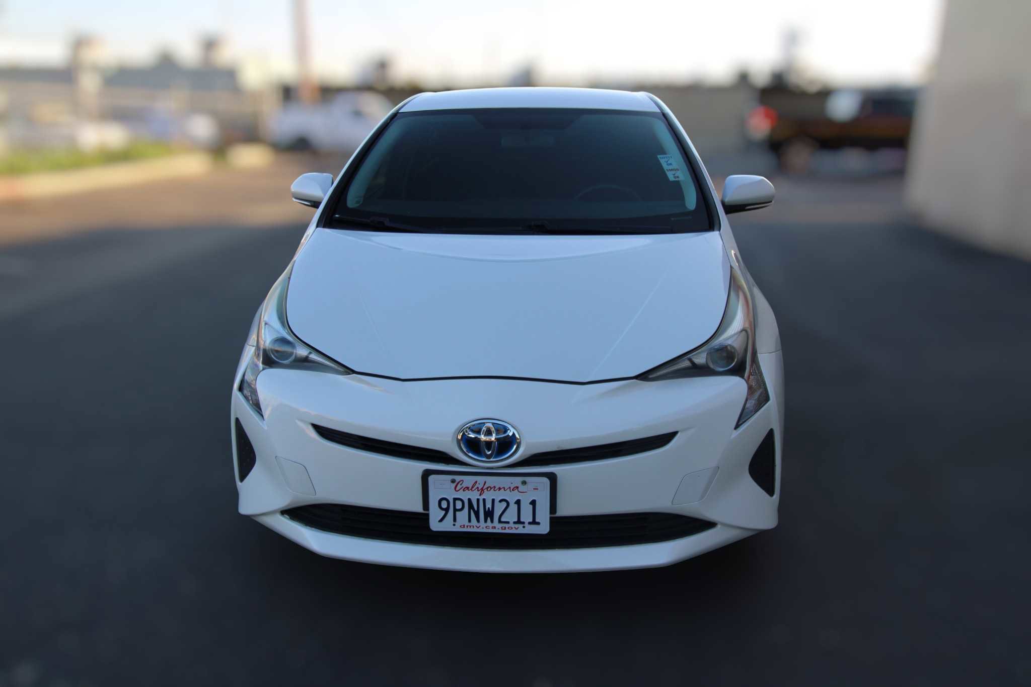 Used 2016 Toyota Prius Two image 3