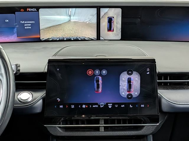 Used 2025 Lincoln Nautilus Reserve image 43