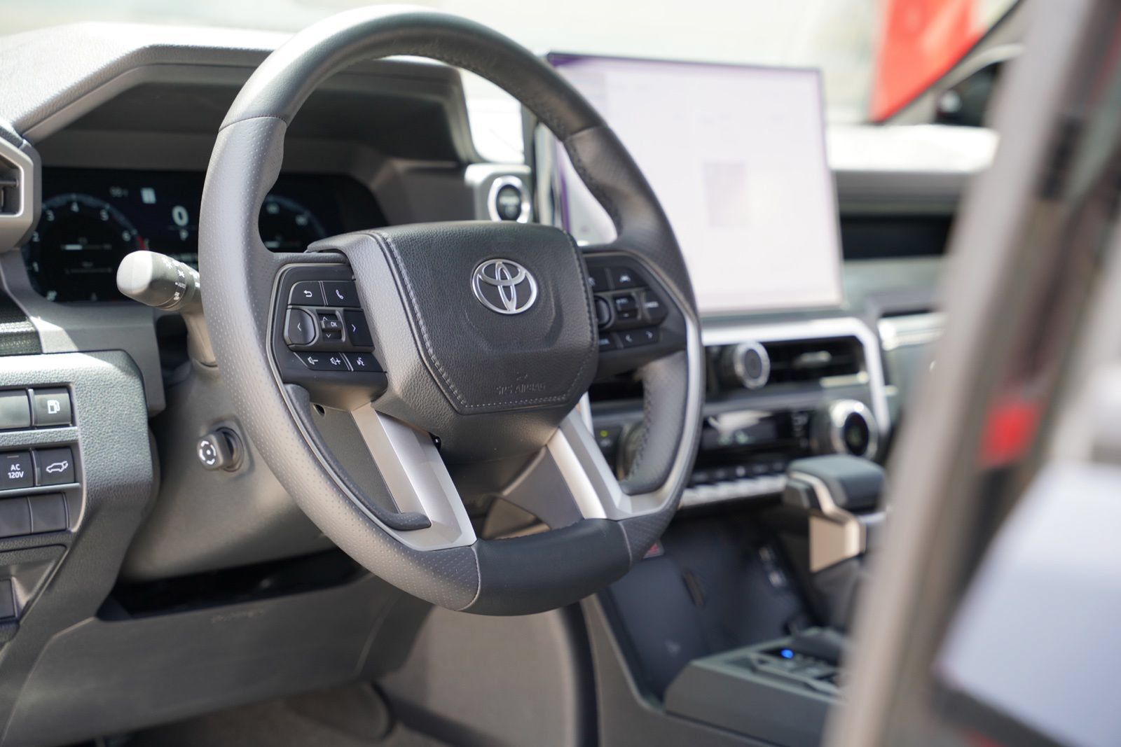 Used 2026 Toyota 4Runner Limited AWD/4WD image 19