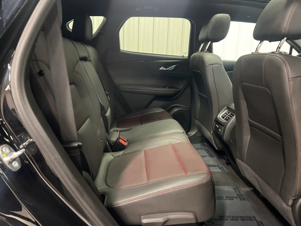 Certified 2023 Chevrolet Blazer RS w/ Driver Confidence II Package image 11