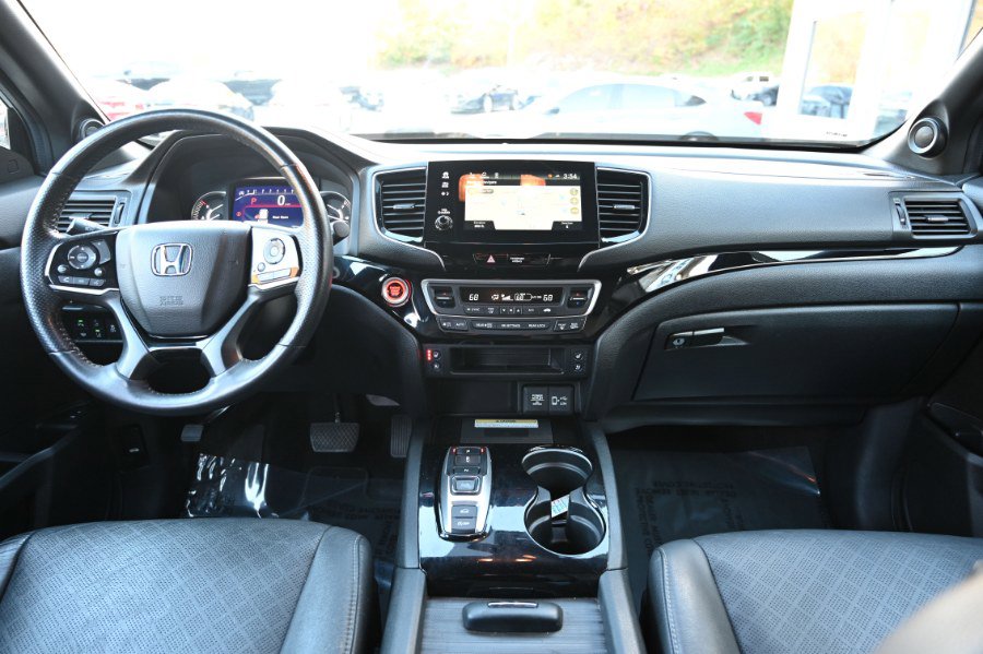 Used 2022 Honda Passport Elite image 2