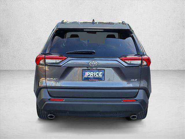 Used 2025 Toyota RAV4 XLE FWD image 7
