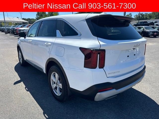 Used 2025 Kia Sorento LX FWD image 5