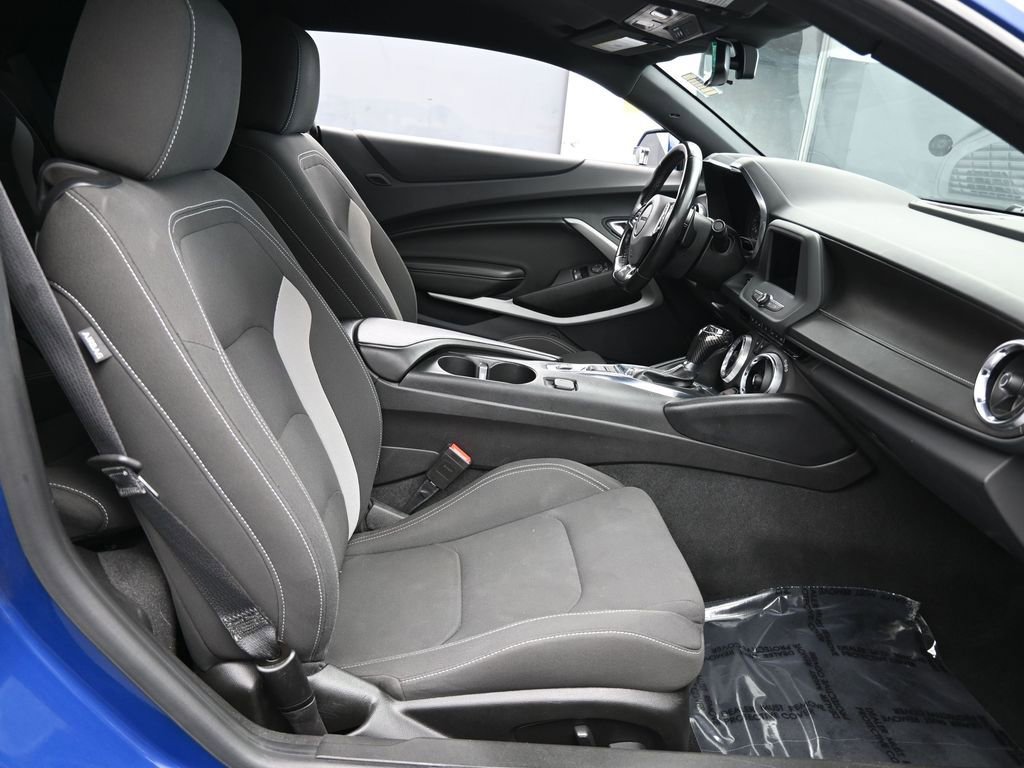 Used 2023 Chevrolet Camaro LT image 43