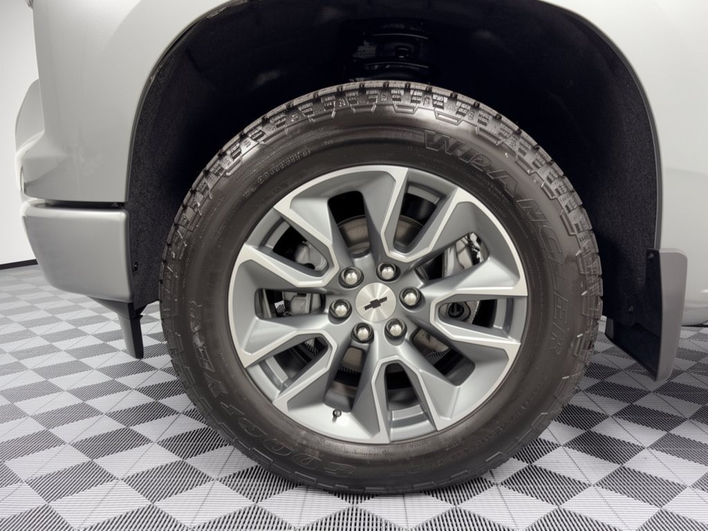 New 2026 Chevrolet Silverado 1500 RST AWD/4WD image 13