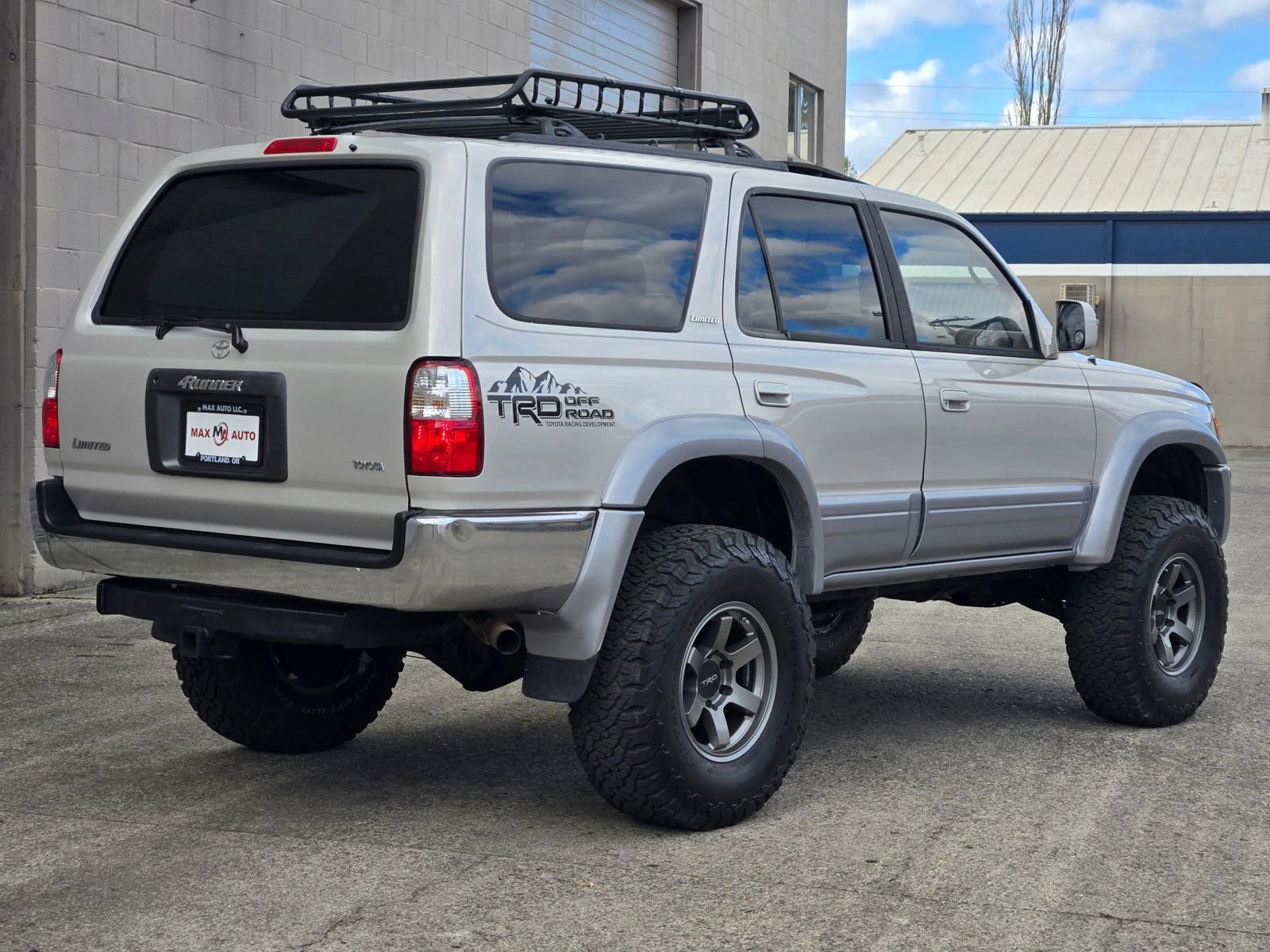 Used 1997 Toyota 4Runner Limited image 8