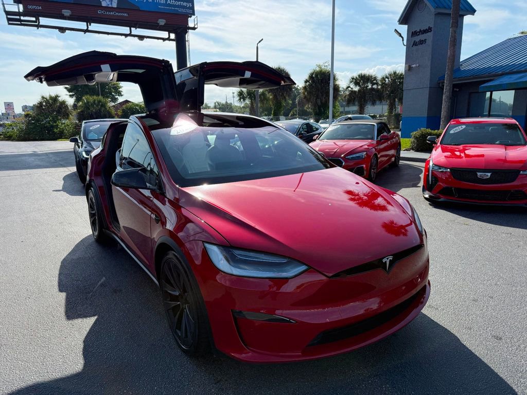 Used 2022 Tesla Model X Plaid AWD/4WD image 3