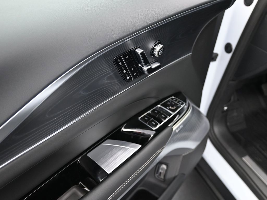 New 2026 Cadillac Lyriq Premium Sport image 14