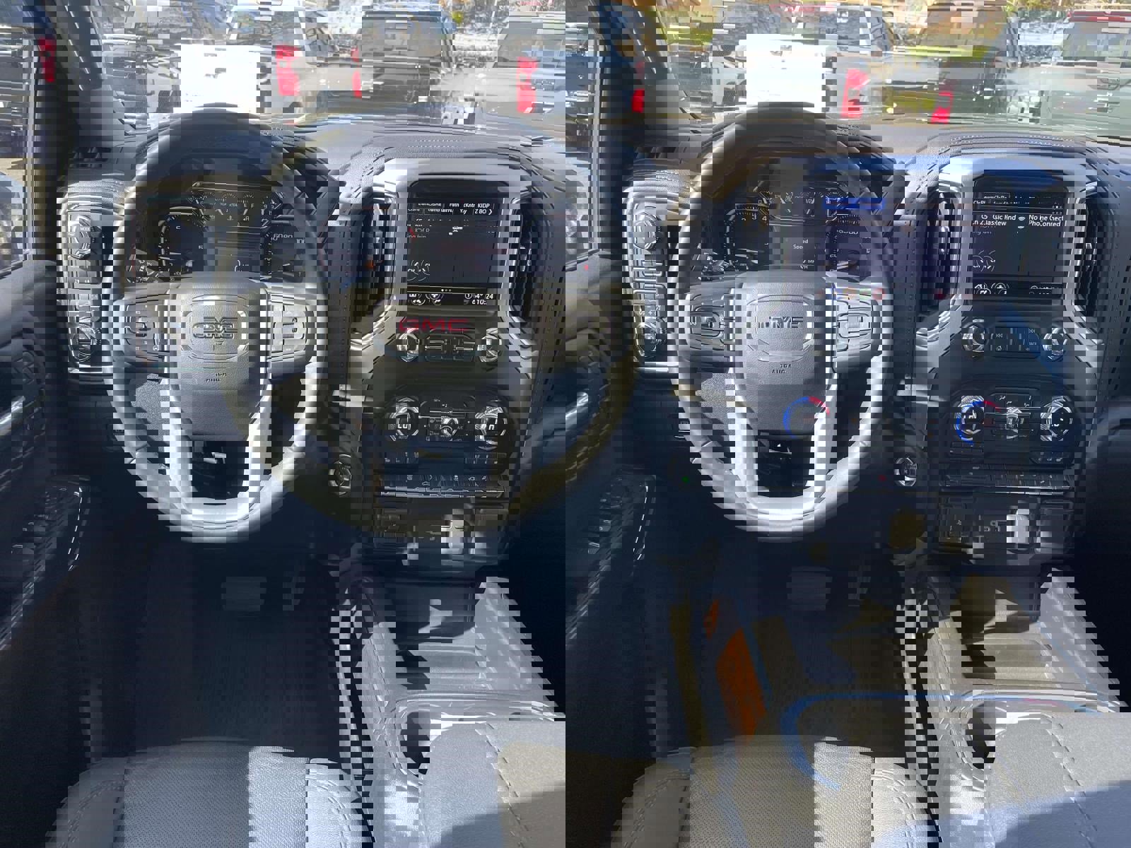 Used 2023 GMC Sierra 2500 SLT w/ SLT Convenience Package image 11