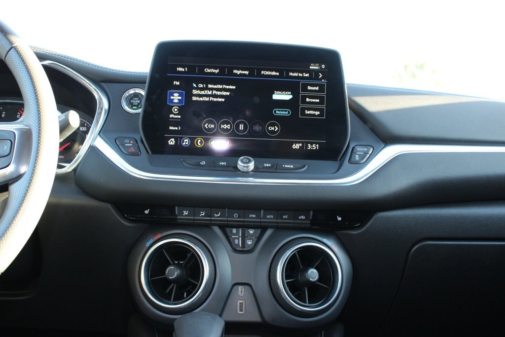 Used 2023 Chevrolet Blazer LT w/ Convenience Package image 18