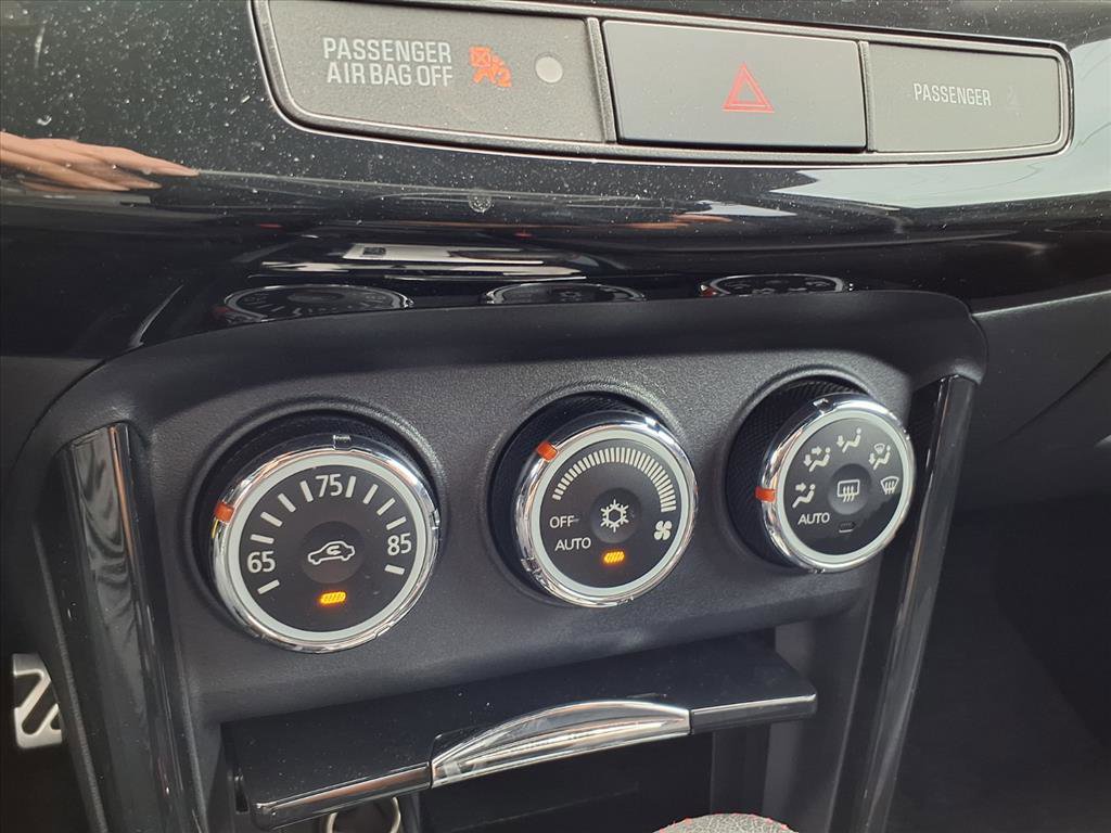 Used 2017 Mitsubishi Lancer LE image 8