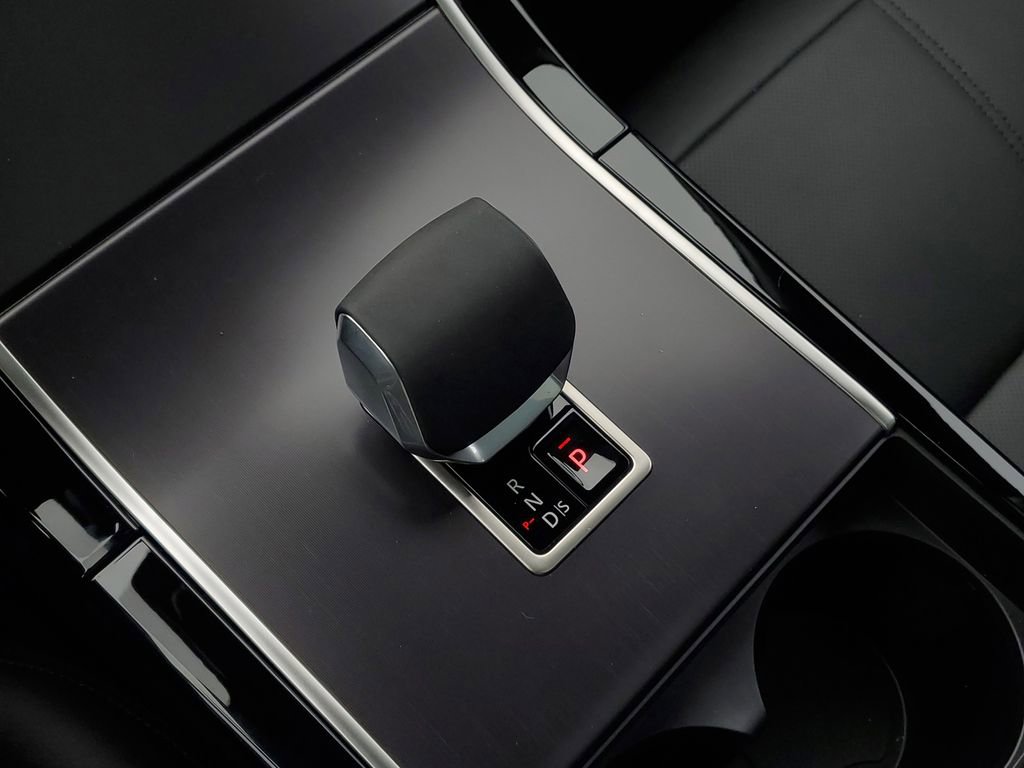 New 2026 Land Rover Range Rover Velar Dynamic SE image 26