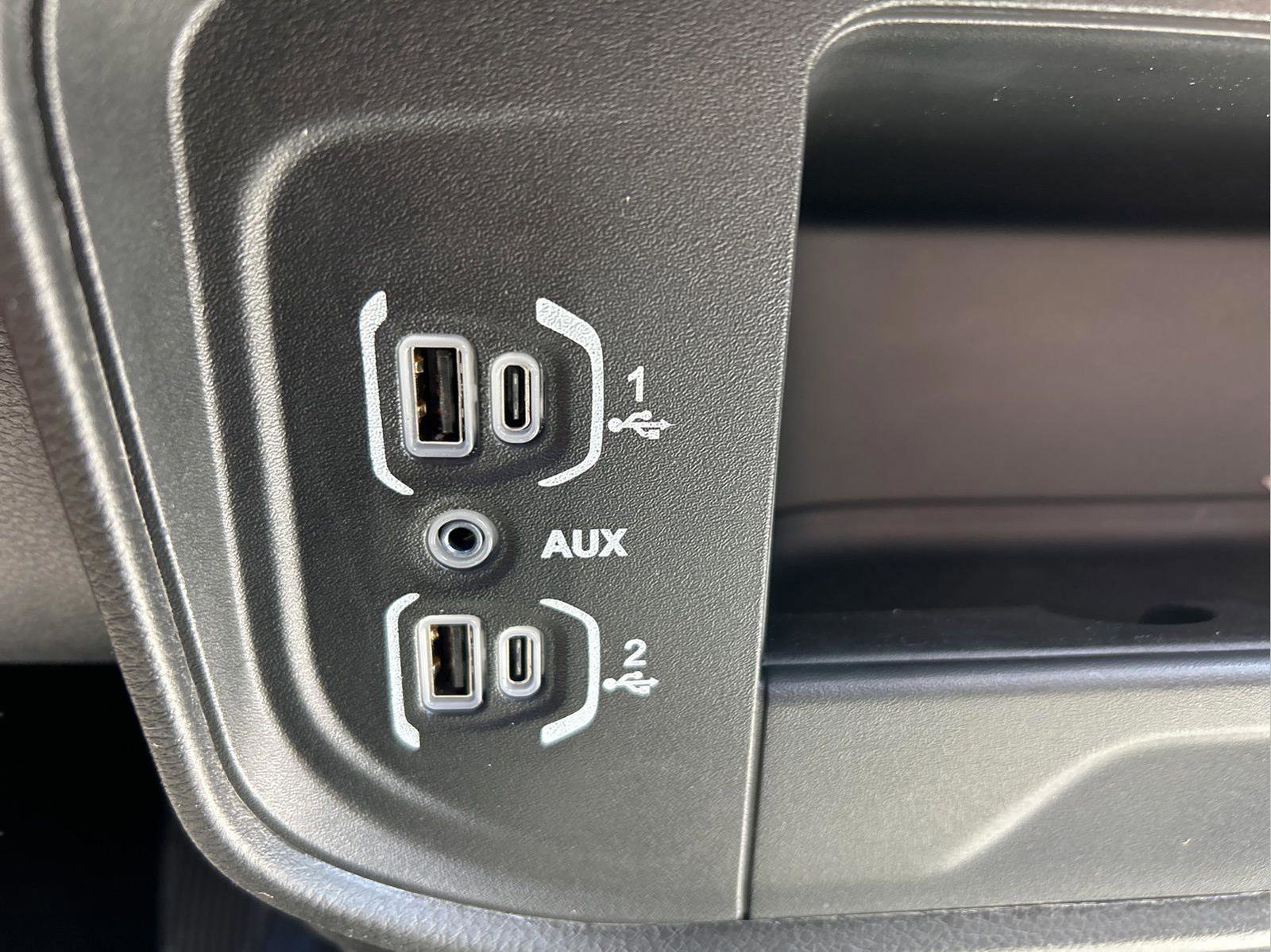 New 2026 RAM 3500 Tradesman w/ Chrome Appearance Group A image 21