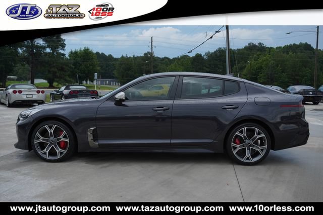 Used 2020 Kia Stinger GT1 RWD image 5