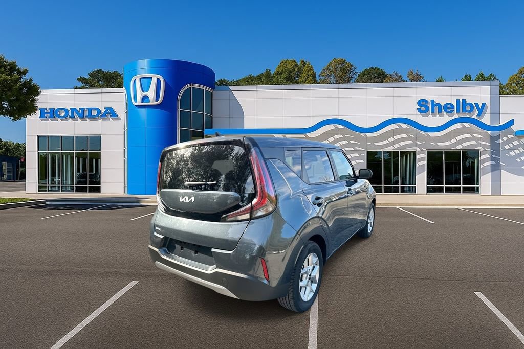 Used 2025 Kia Soul S image 8