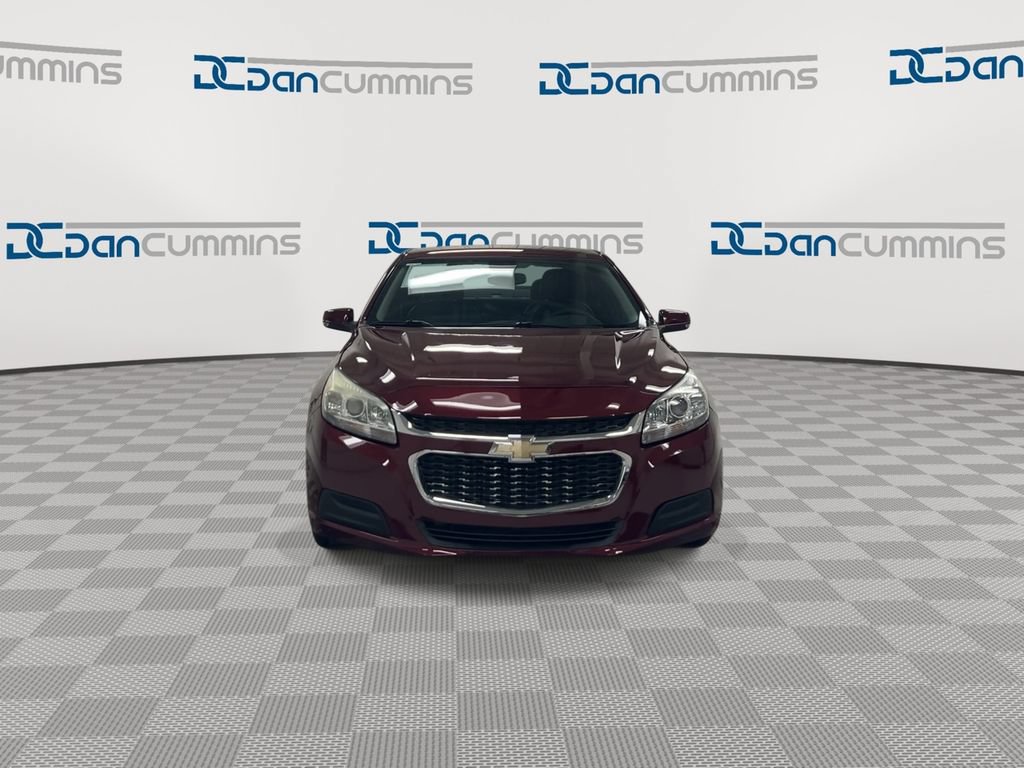 Used 2015 Chevrolet Malibu LT FWD image 3