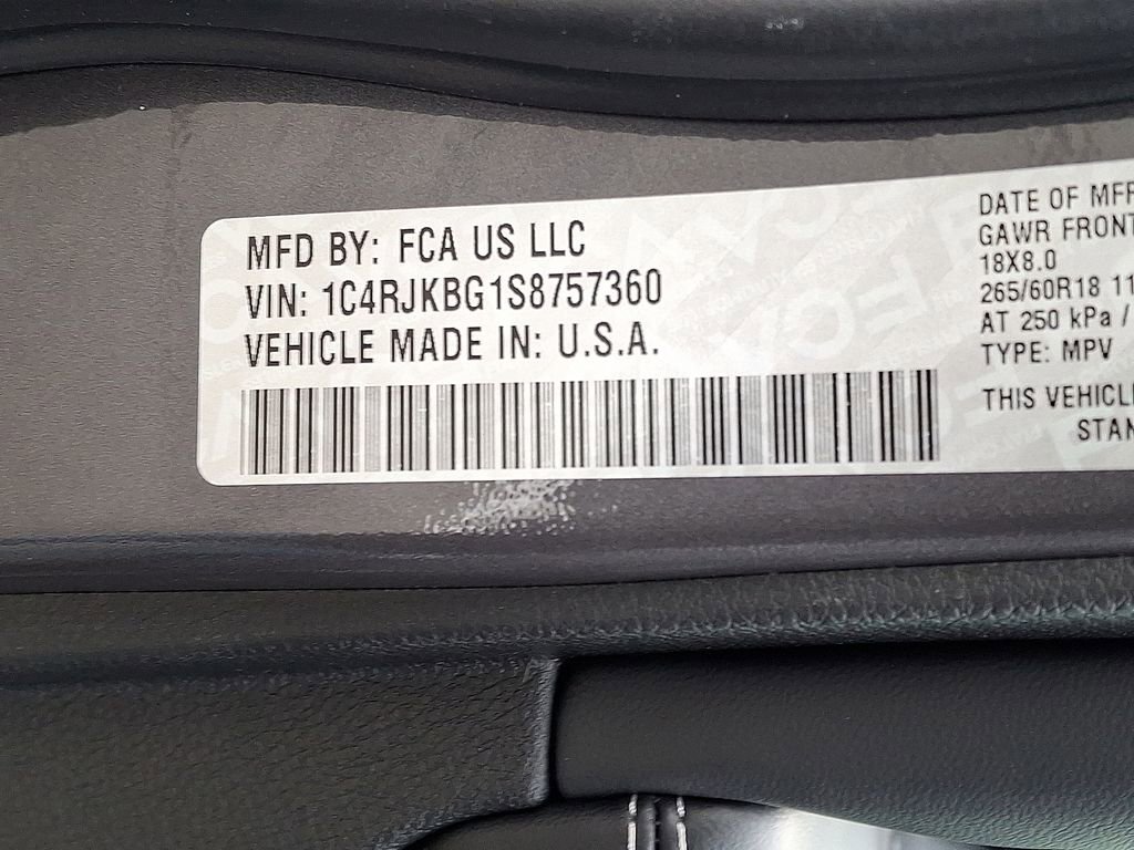 New 2025 Jeep Grand Cherokee L Limited image 18