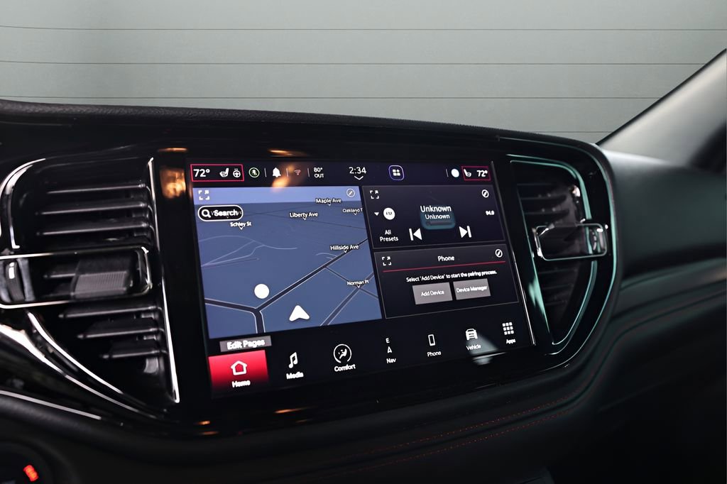 Used 2023 Dodge Durango GT image 18