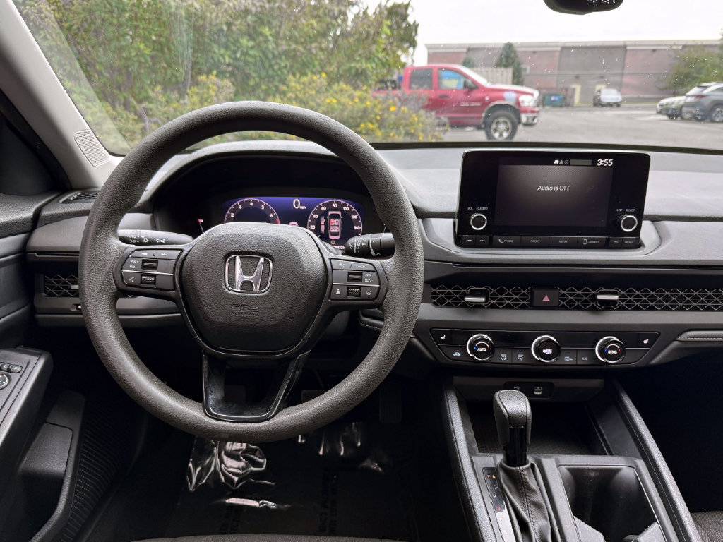 Used 2024 Honda Accord EX image 23
