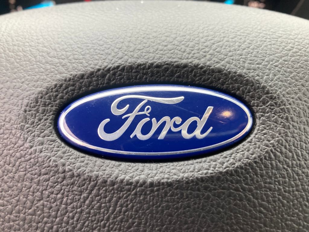 Used 2018 Ford Escape SEL w/ SEL Sport Appearance Package image 29