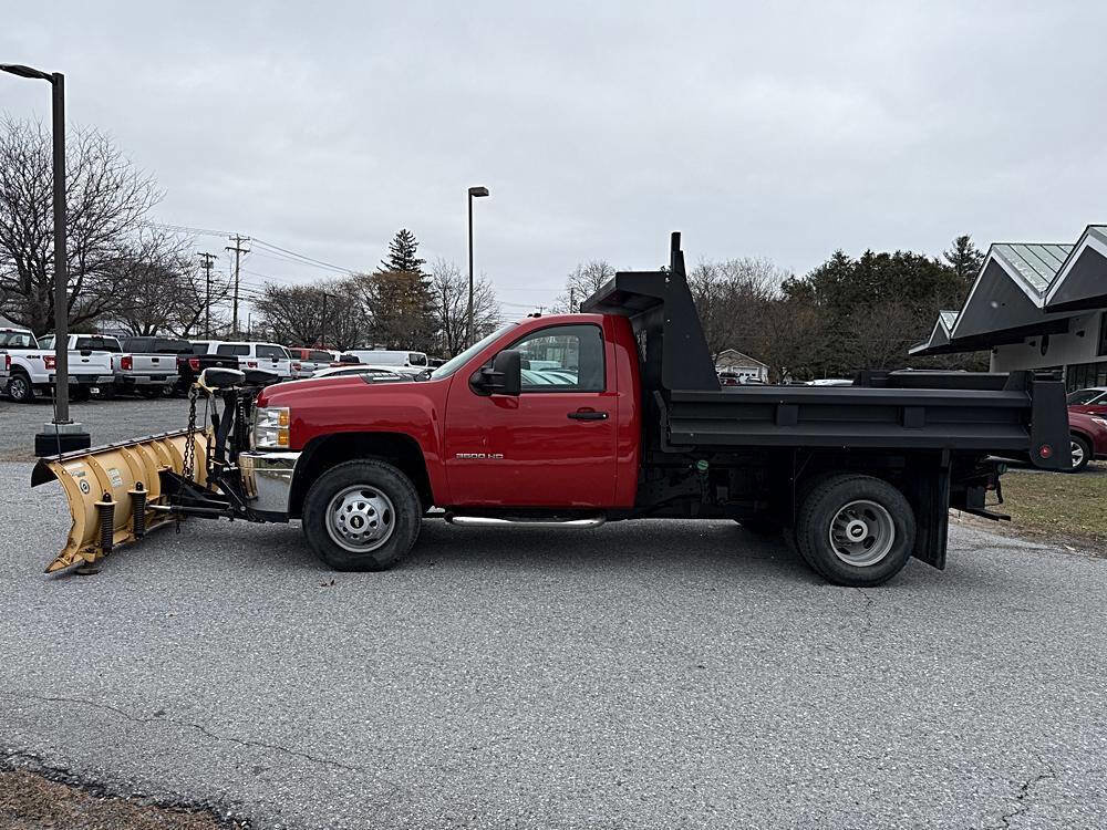 Used 2013 Chevrolet Silverado 3500 W/T w/ Snow Plow Prep Package image 2