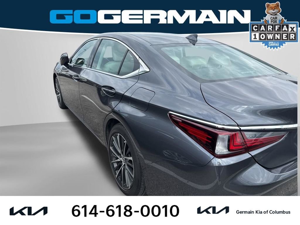 Used 2023 Lexus ES 350 w/ Premium Package image 3