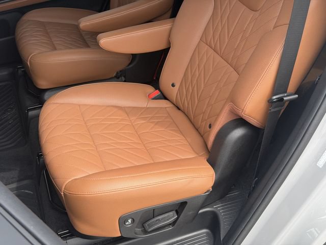 Used 2025 Kia Telluride AWD image 30