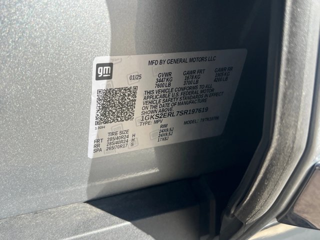 Used 2025 GMC Yukon Denali Ultimate AWD/4WD image 29
