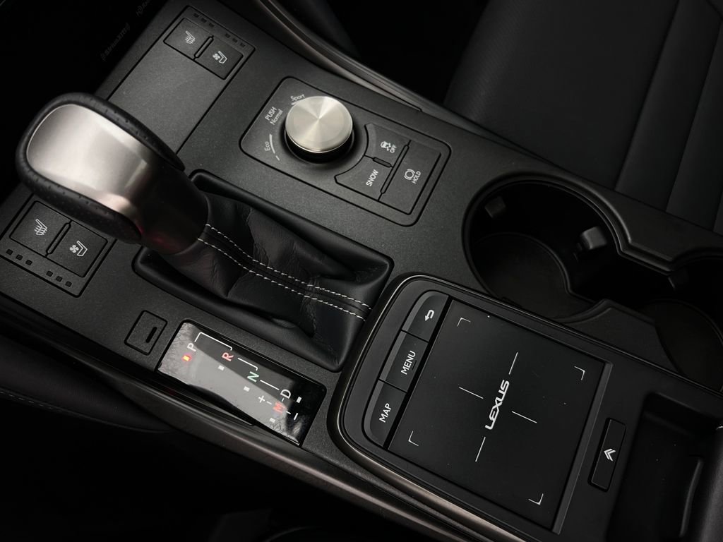 Used 2025 Lexus IS 350 F Sport w/ Navigation Package image 23