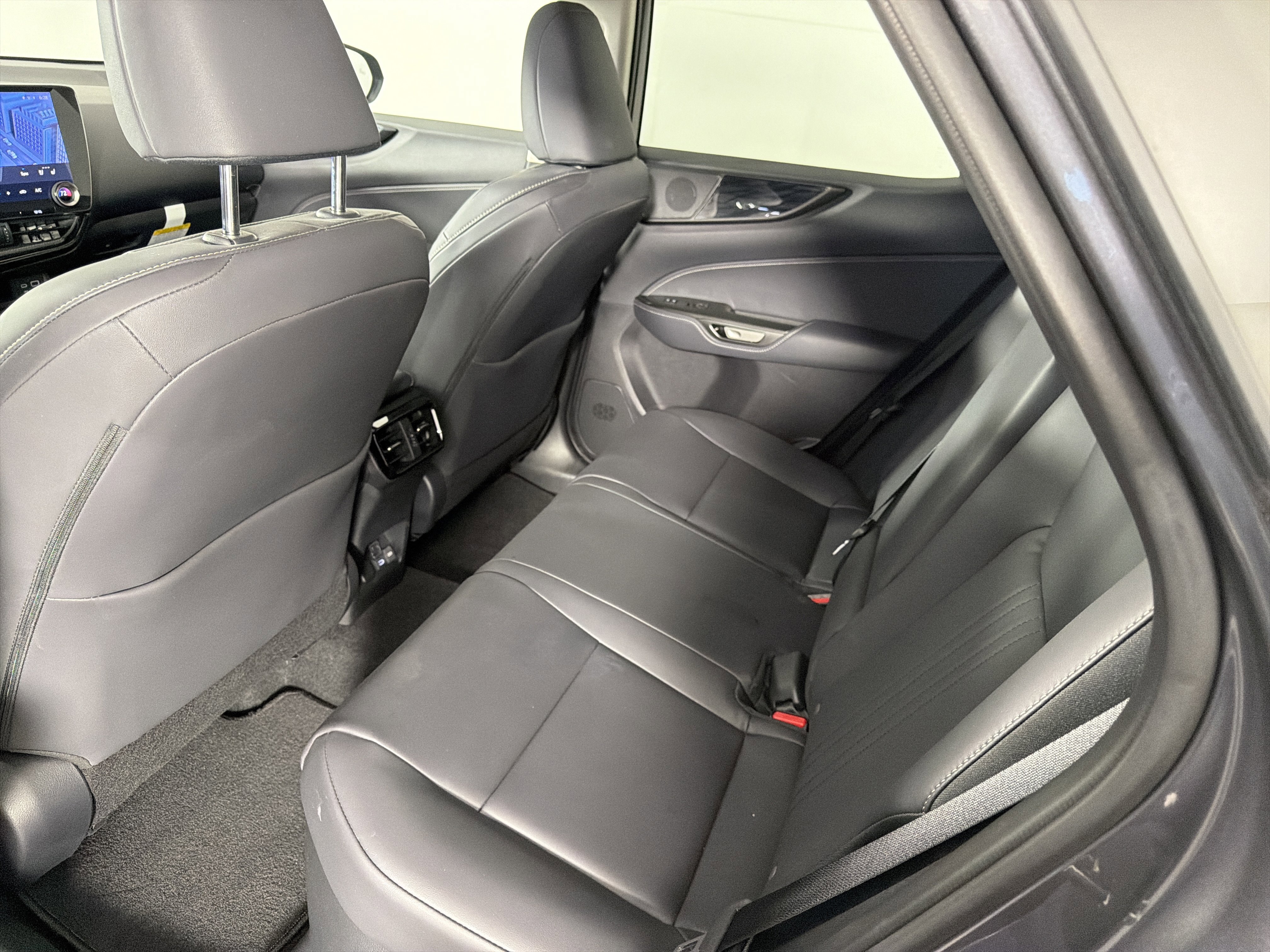 Used 2025 Lexus NX 350h AWD w/ Cold Area Package image 21